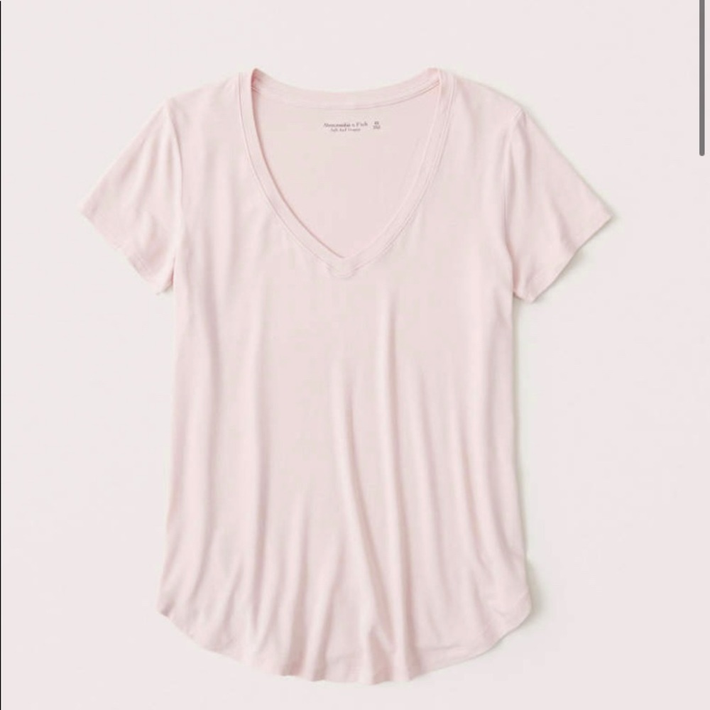 NWOT Abercrombie ‘soft Tee’